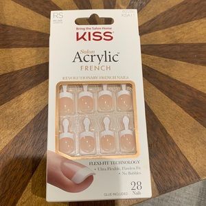 Kiss Nails. French Tip and Pink